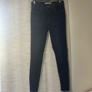 Levi’s 720 high rise super skinny jeans